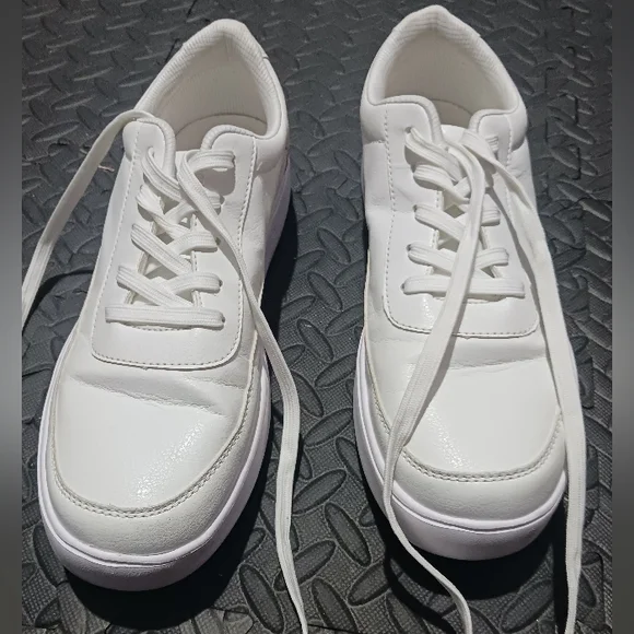 Men White canvas sneakers - Picture 3 of 12